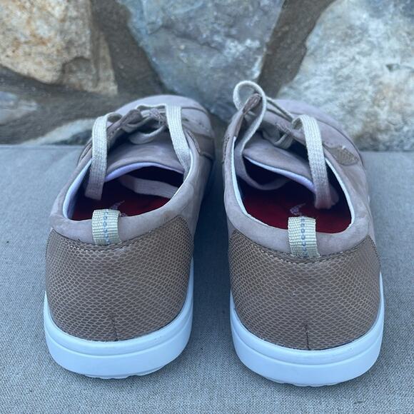 SAS Marnie lightweight sneaker taupe size 6W - Picture 3 of 7